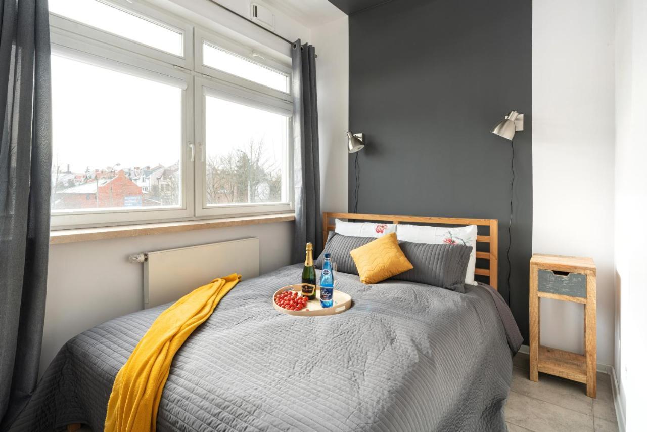 Superapart Wilanowska Apt 20 "Pet-Friendly 1Br Home With Patio ワルシャワ エクステリア 写真
