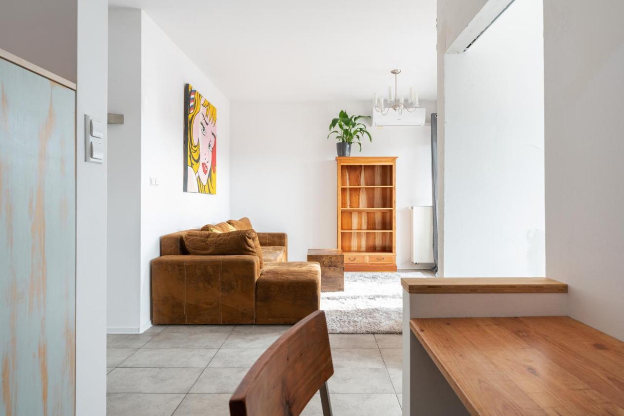 Superapart Wilanowska Apt 20 "Pet-Friendly 1Br Home With Patio ワルシャワ エクステリア 写真